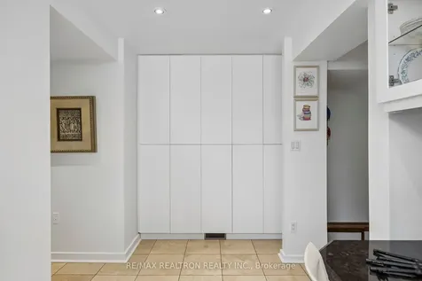 84 Connaught Avenue Toronto ON M2M 1G8
