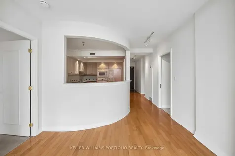 2727 Yonge Street Toronto ON M4N 3R6