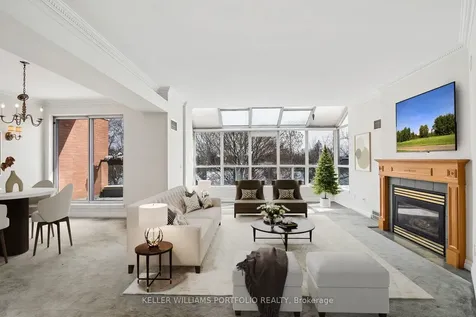 2727 Yonge Street Toronto ON M4N 3R6