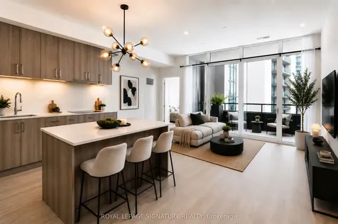576 Front Street Toronto ON M5V 0P8
