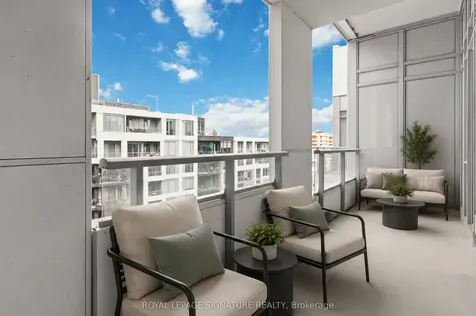 576 Front Street Toronto ON M5V 0P8