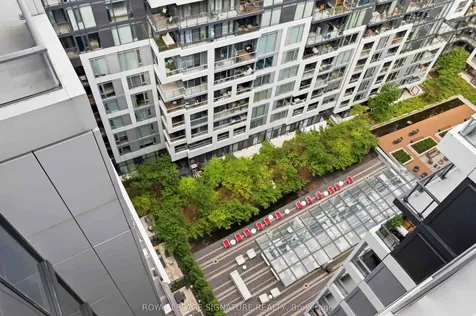 576 Front Street Toronto ON M5V 0P8