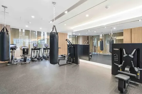 576 Front Street Toronto ON M5V 0P8