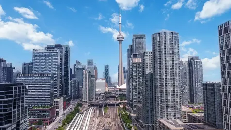 576 Front Street Toronto ON M5V 0P8
