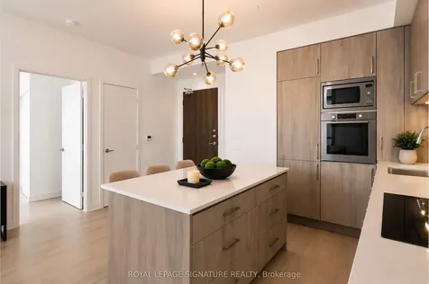 576 Front Street Toronto ON M5V 0P8