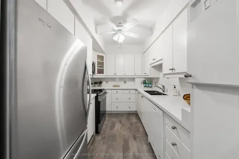 21 Dale Avenue Toronto ON M4W 1K3