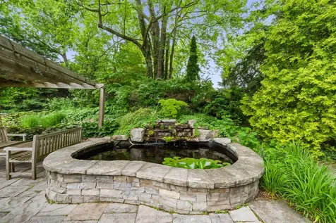 21 Dale Avenue Toronto ON M4W 1K3
