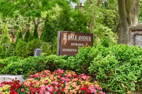 21 Dale Avenue Toronto ON M4W 1K3