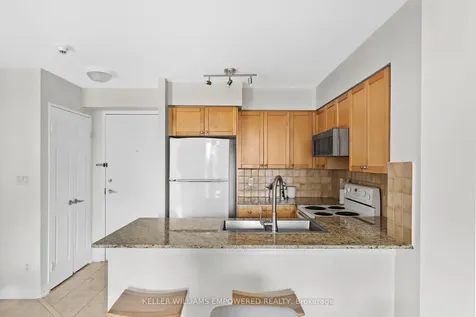 1369 Bloor Street W Toronto ON M6P 4J4