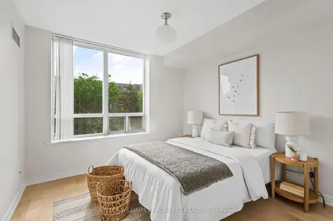 1369 Bloor Street W Toronto ON M6P 4J4