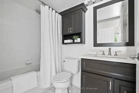 1369 Bloor Street W Toronto ON M6P 4J4