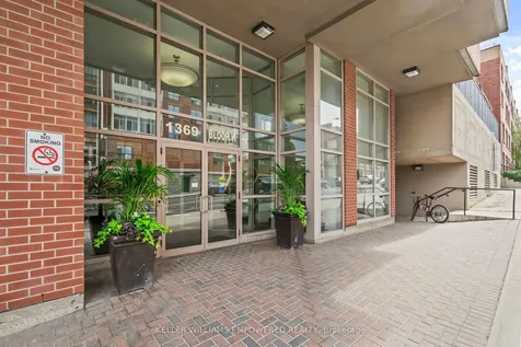 1369 Bloor Street W Toronto ON M6P 4J4