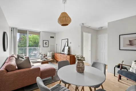 1369 Bloor Street W Toronto ON M6P 4J4