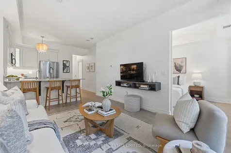438 King Street W Toronto ON M5V 3T9