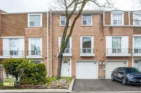 38 Thimble Berry Way Toronto ON M2H 3K7