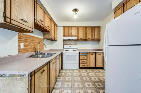 38 Thimble Berry Way Toronto ON M2H 3K7