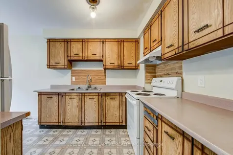 38 Thimble Berry Way Toronto ON M2H 3K7