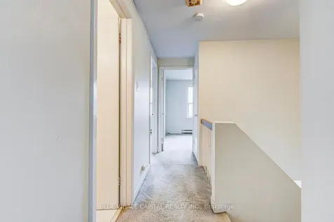 38 Thimble Berry Way Toronto ON M2H 3K7