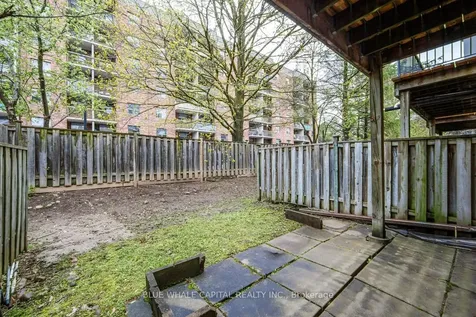 38 Thimble Berry Way Toronto ON M2H 3K7