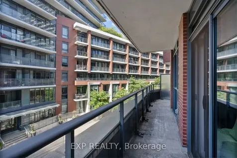 38 Iannuzzi Street Toronto ON M5V 0E8