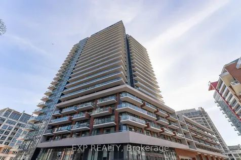 38 Iannuzzi Street Toronto ON M5V 0E8