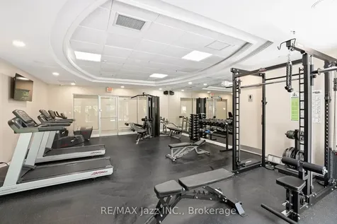 16 Dallimore Circle Toronto ON M3C 4C4
