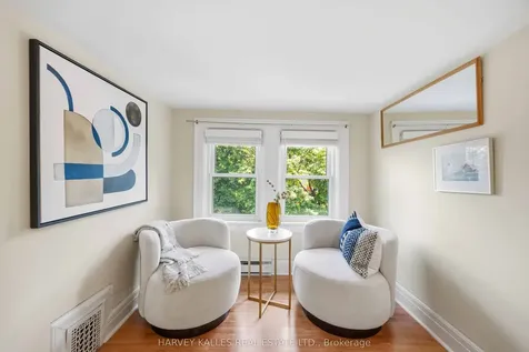 110 Cottingham Street Toronto ON M4V 1C1