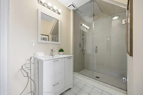 110 Cottingham Street Toronto ON M4V 1C1