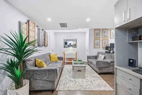 110 Cottingham Street Toronto ON M4V 1C1