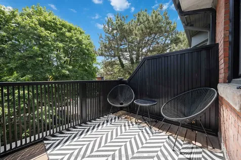 110 Cottingham Street Toronto ON M4V 1C1