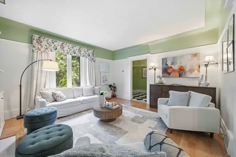 110 Cottingham Street Toronto ON M4V 1C1