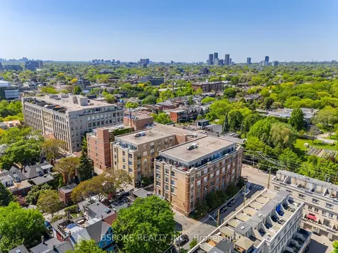 955 Queen Street W Toronto ON M6J 3X5