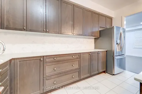 27 Hassard-short Lane Ajax ON L1S 0G4