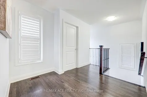 27 Hassard-short Lane Ajax ON L1S 0G4