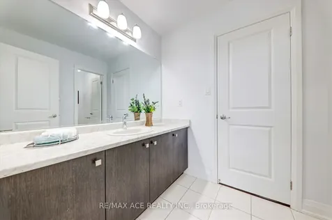 27 Hassard-short Lane Ajax ON L1S 0G4