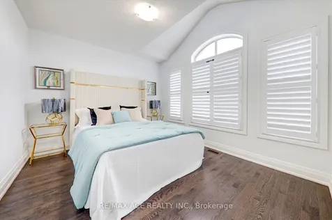 27 Hassard-short Lane Ajax ON L1S 0G4