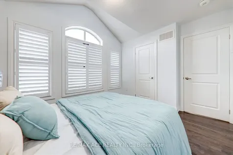 27 Hassard-short Lane Ajax ON L1S 0G4