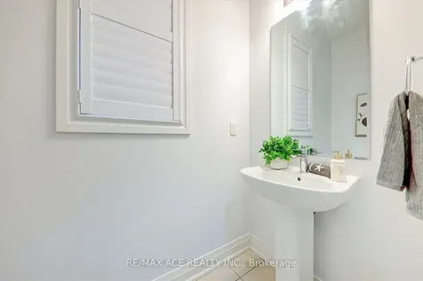 27 Hassard-short Lane Ajax ON L1S 0G4