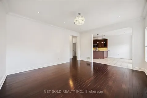 28 Barden Crescent Ajax ON L1Z 2A9