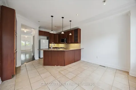 28 Barden Crescent Ajax ON L1Z 2A9