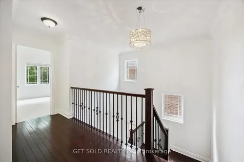 28 Barden Crescent Ajax ON L1Z 2A9