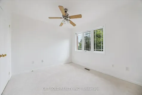 28 Barden Crescent Ajax ON L1Z 2A9