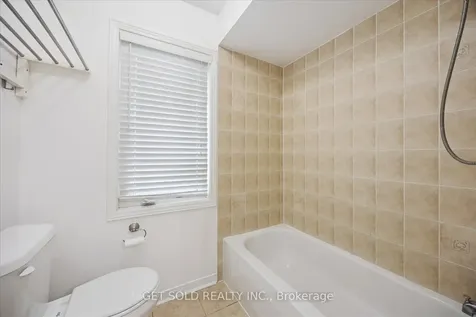 28 Barden Crescent Ajax ON L1Z 2A9