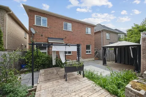 28 Barden Crescent Ajax ON L1Z 2A9