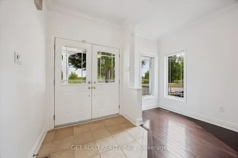 28 Barden Crescent Ajax ON L1Z 2A9