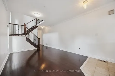 28 Barden Crescent Ajax ON L1Z 2A9