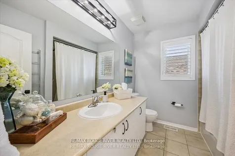 94 Muscat Crescent Ajax ON L1Z 0B7
