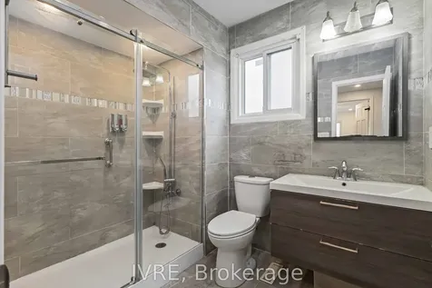 263 Wright Crescent Ajax ON L1S 5S5