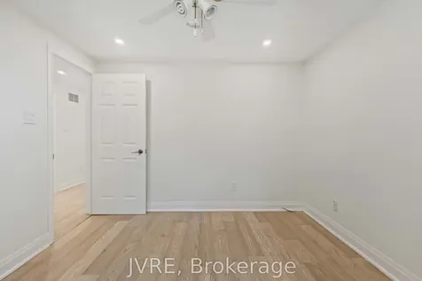 263 Wright Crescent Ajax ON L1S 5S5