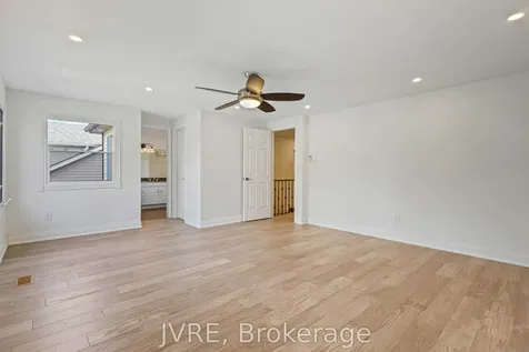 263 Wright Crescent Ajax ON L1S 5S5